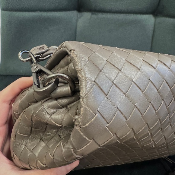 BV Style Gray Woven Real Leather Bag - Picture 3 of 5